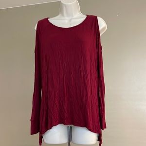 Cold shoulder Top